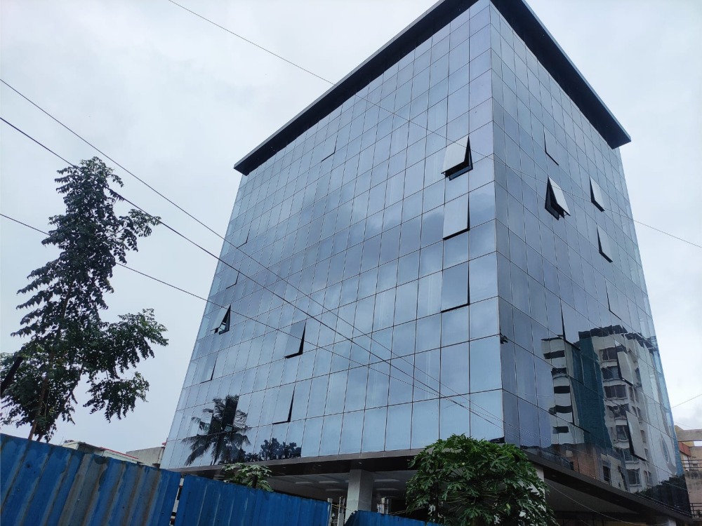 Sumit Arcenciel, Mulund